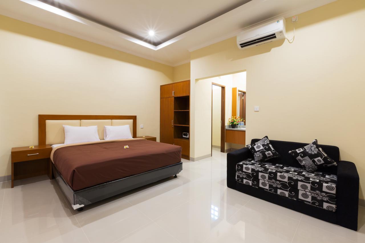 Kubu Petitenget Suite Seminyak  Luaran gambar